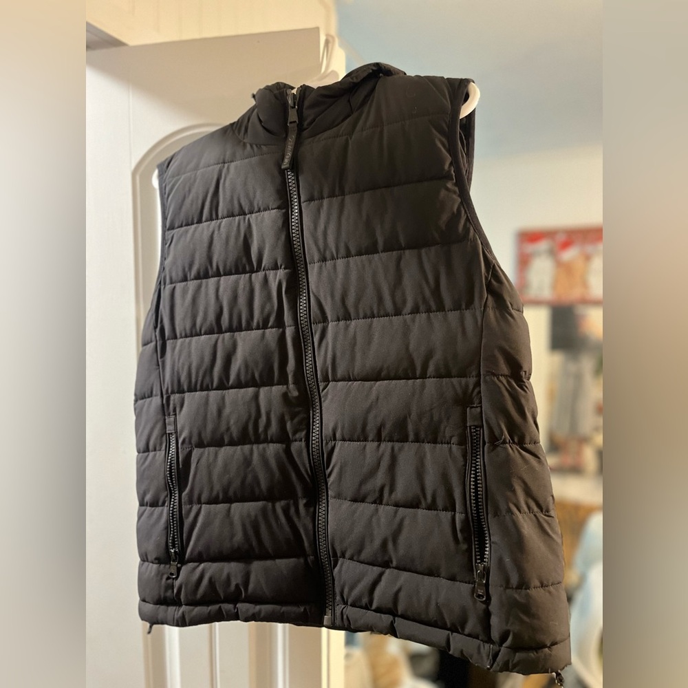 Calvin Klein Puff Vest - Picture 2 of 9
